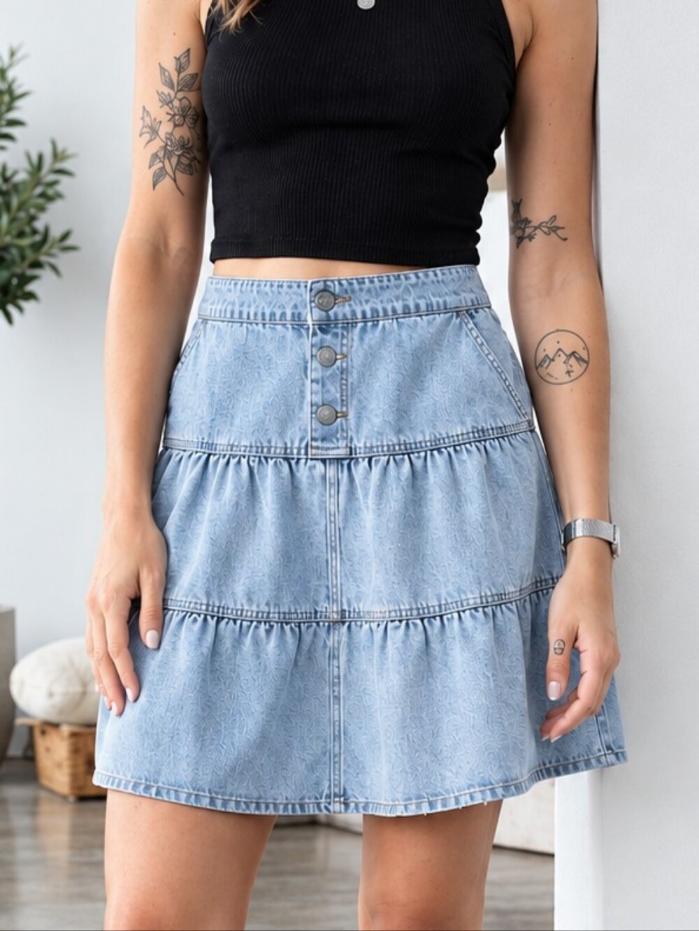 One Star Denim Skirt – Youth Size 10 (Fits Like Adult Small)